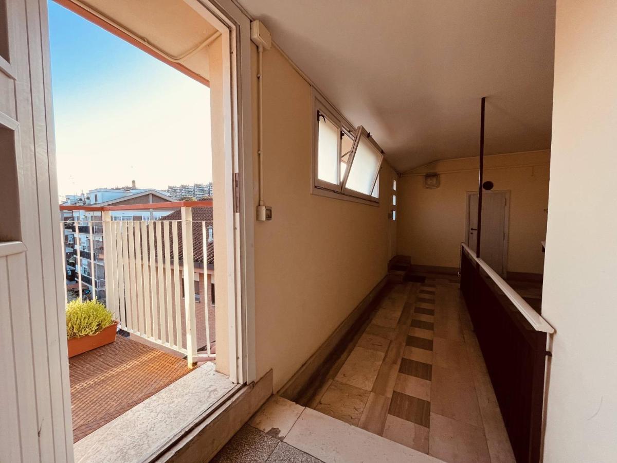 Apartament Attico A Roma Zewnętrze zdjęcie